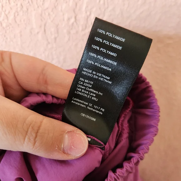 Urban Outfitters Jana Balloon Nylon Purple Cargo Pants - Picture 8 of 8